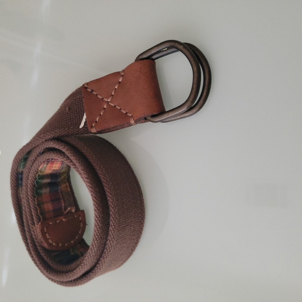 American Eagle men's belt.